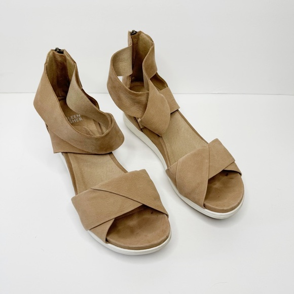 Eileen Fisher Viv Tumbled Nubuck Wedge Sandal Nude Tan 8.5 - Picture 2 of 7